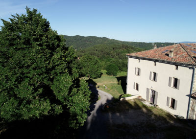 La Haute Maurelle⎥Gîte Bambou - La terrasse extérieure