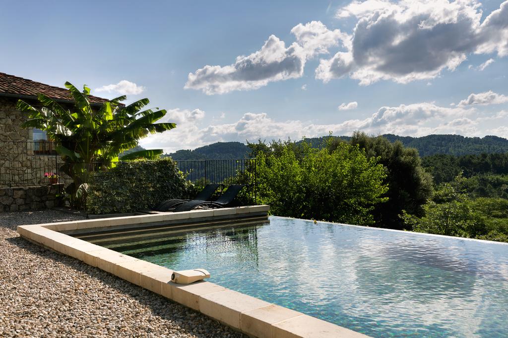 lahautemaurelle-haute-maurelle-gite-chambres-hotes-joannas-ardeche-location-maison-piscine-debordement-vue-nature